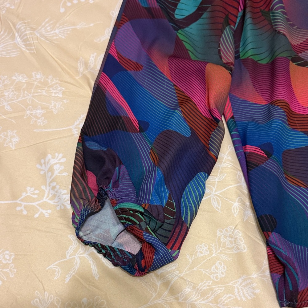 Colorful Abstract V-Neck Blouse - Picture 3 of 3